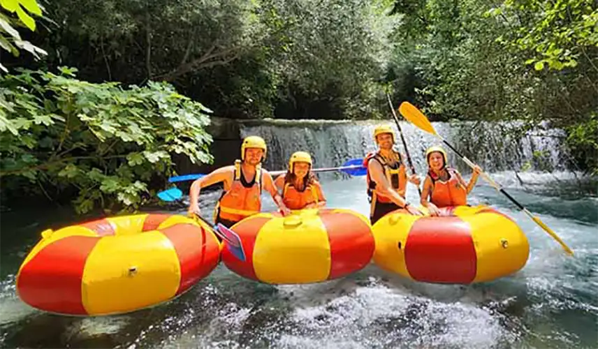 Rafting Explorer Lao